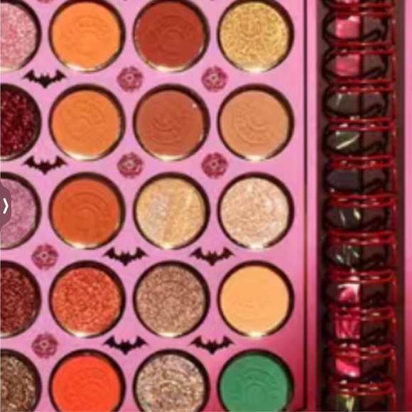 Eyeshadow palette - Picture 3 of 7